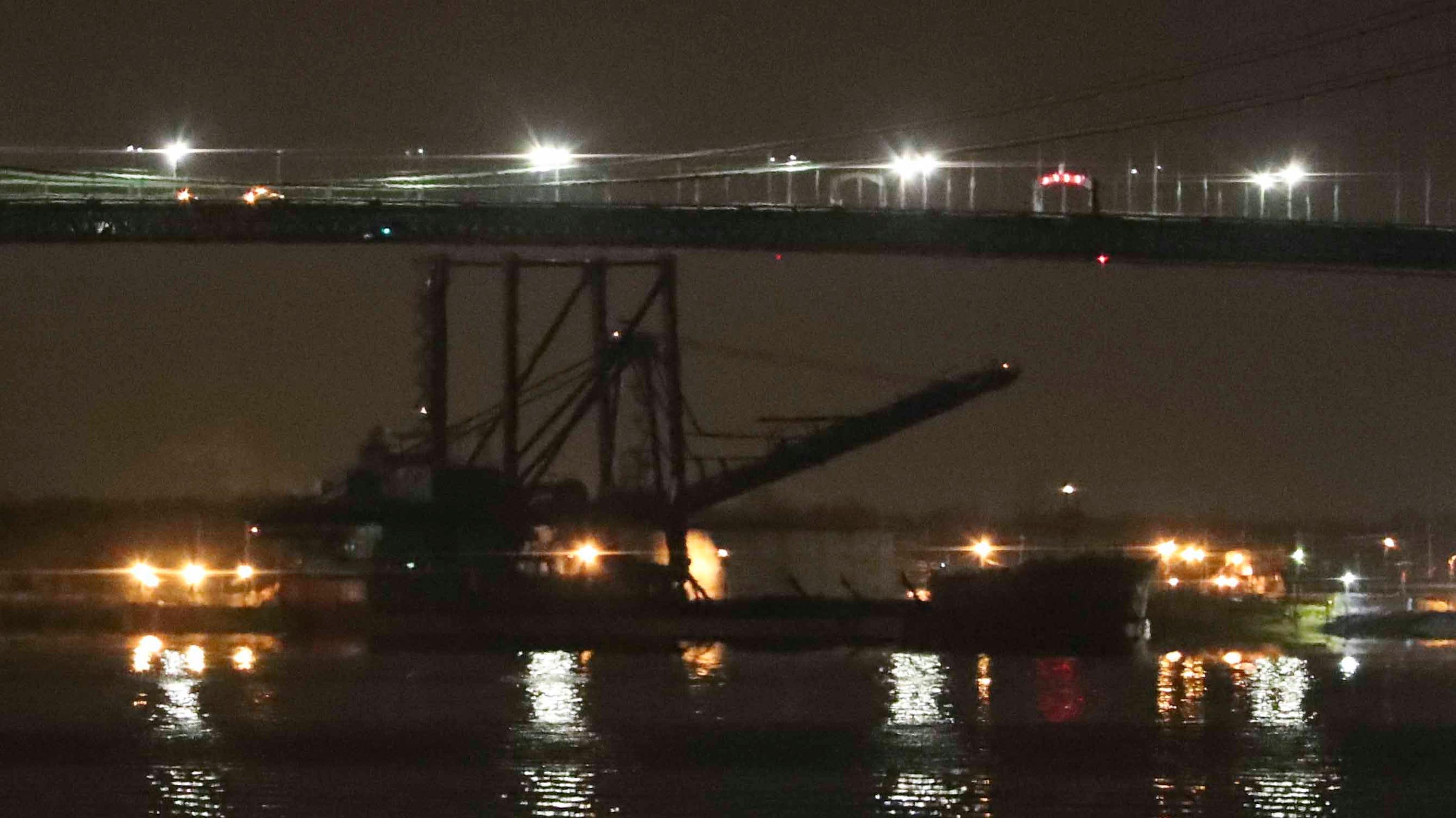 Delaware Memorial Bridge Fire - n8sc55t