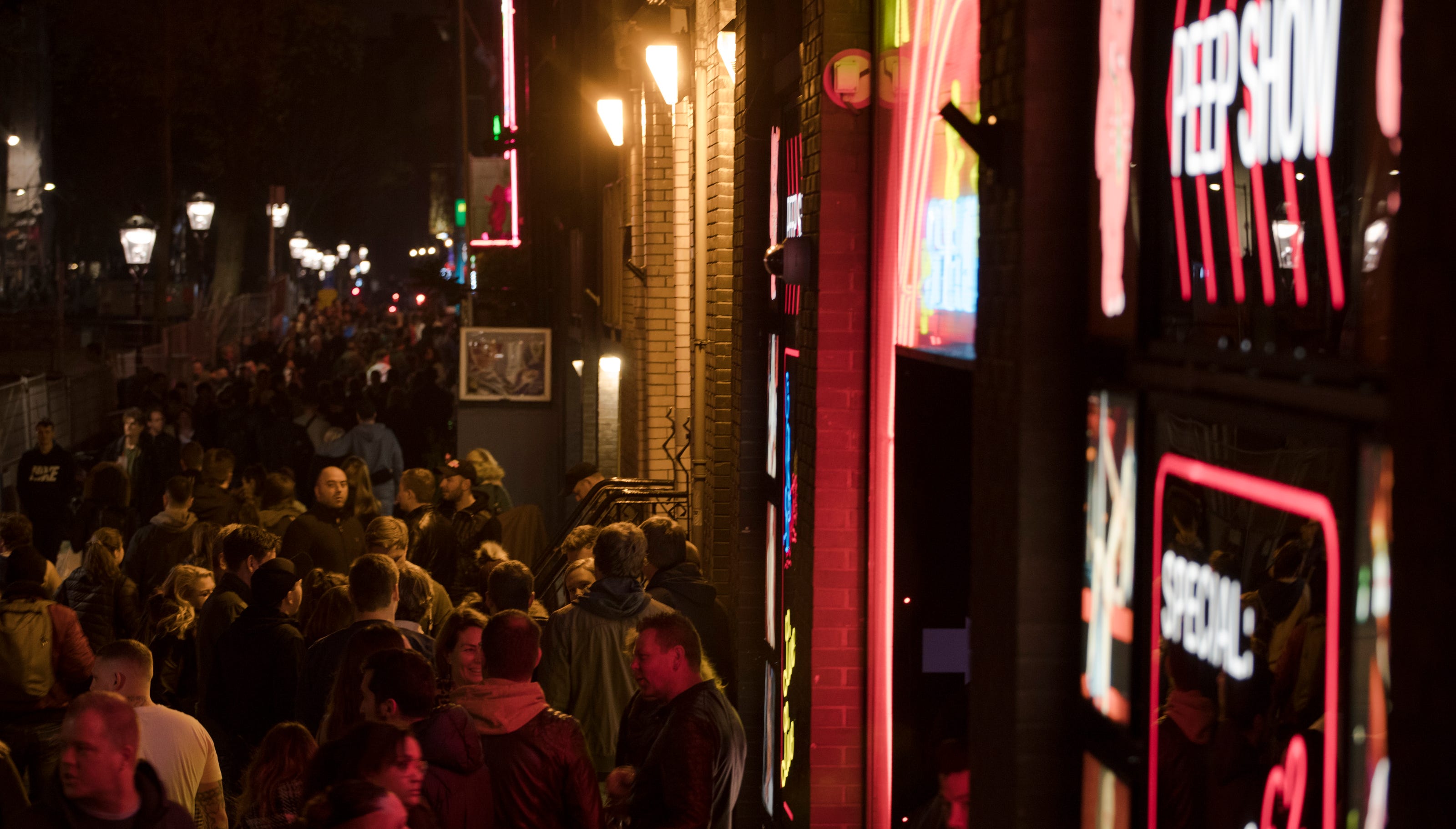 Amsterdam's red light district 'fundamental' changes