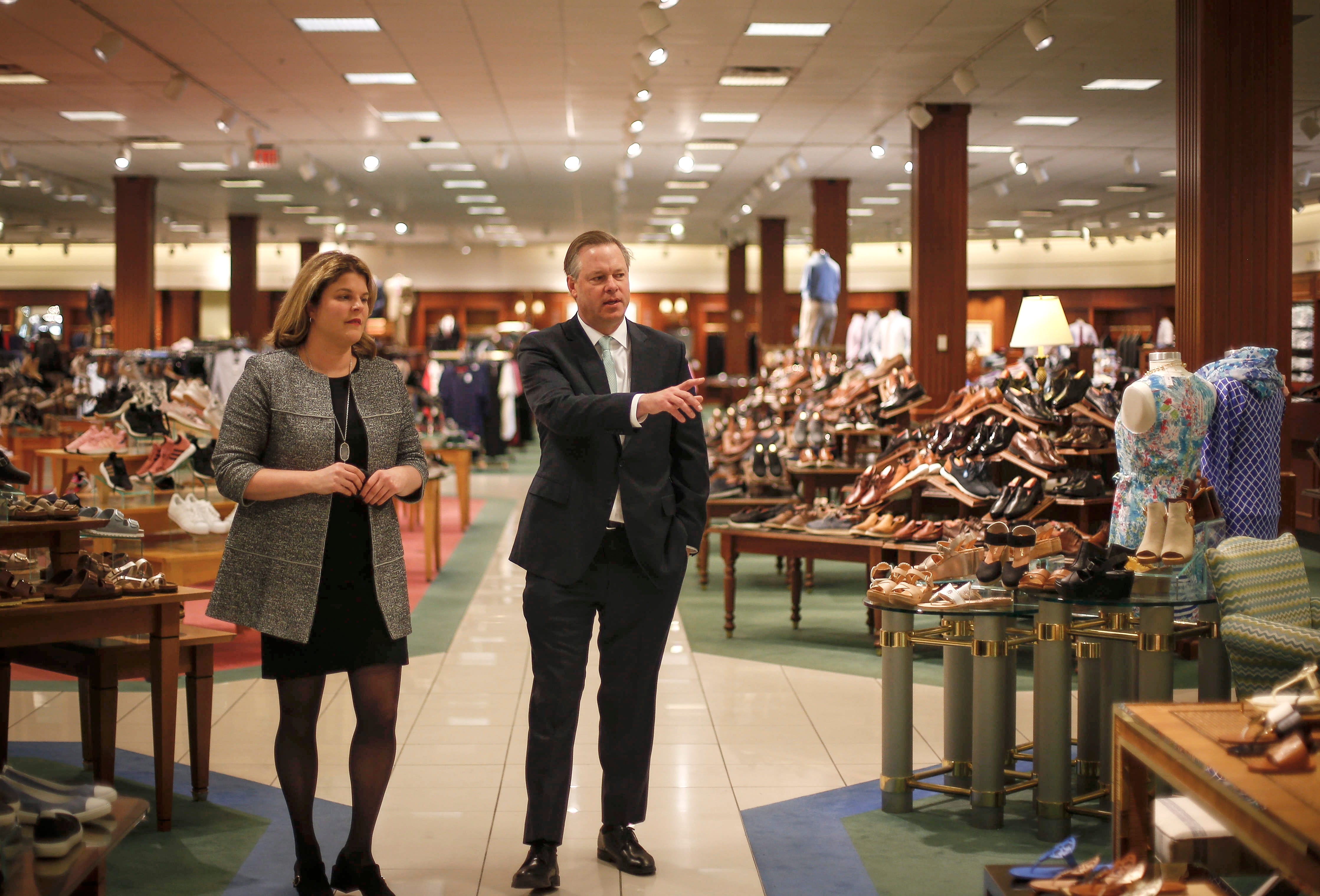 von maur mens dress shoes