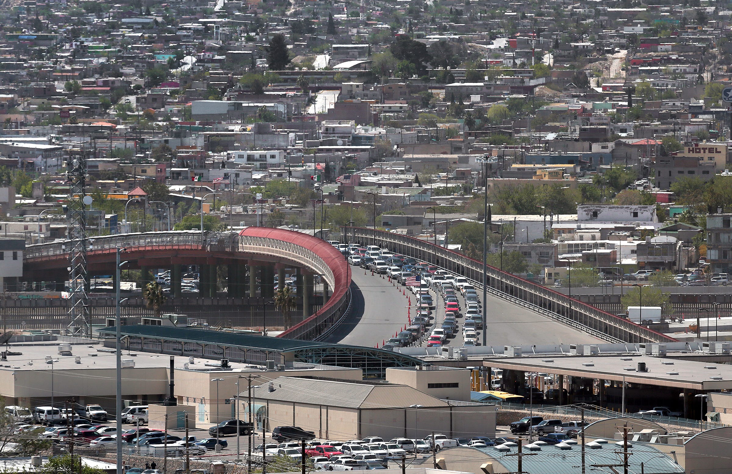 CBP to close cargo lanes at El Paso international bridge as it shifts officers to aid migrant processing