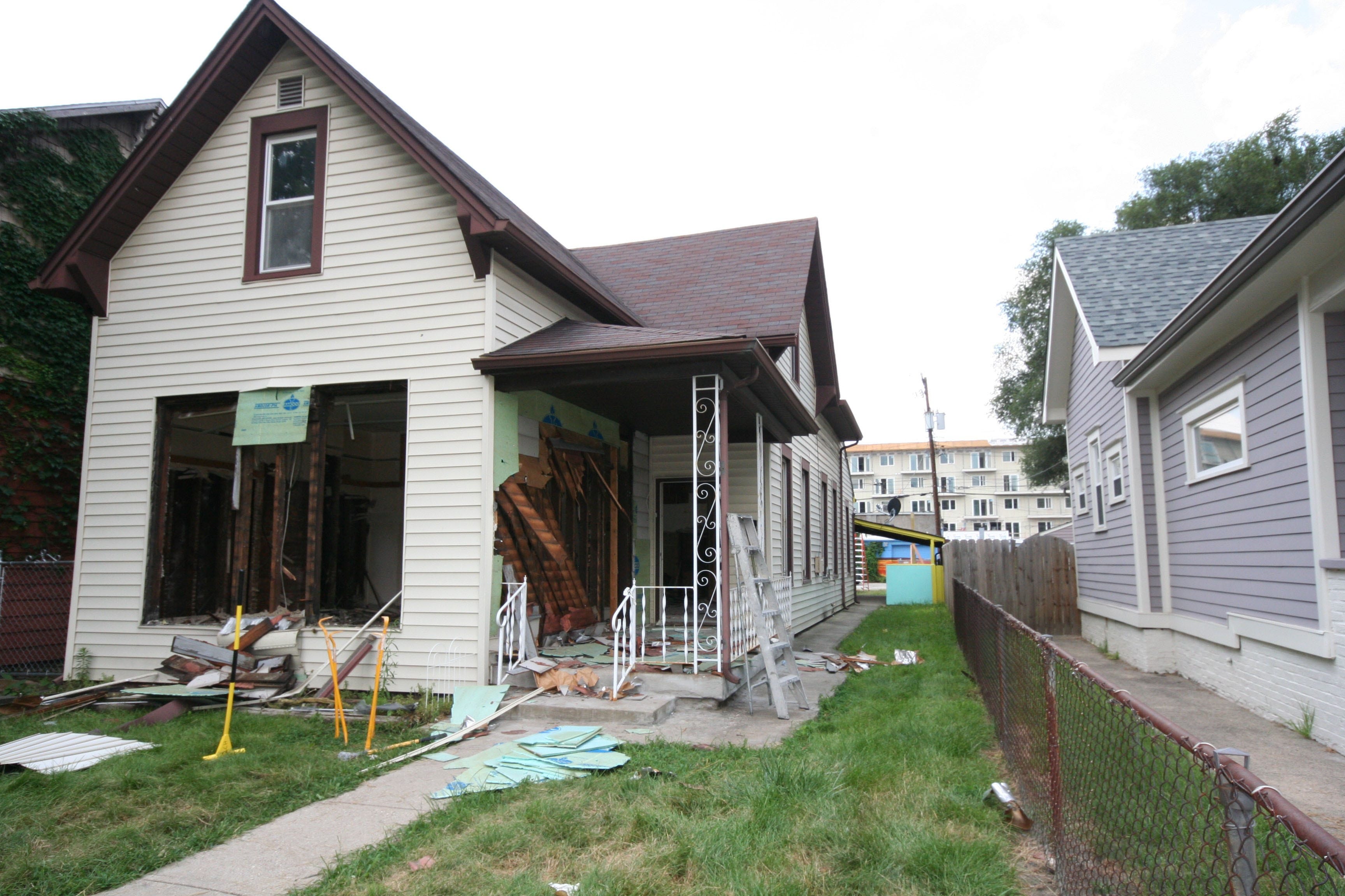 Hgtv Mother Daughter Duo Start With Good Bones