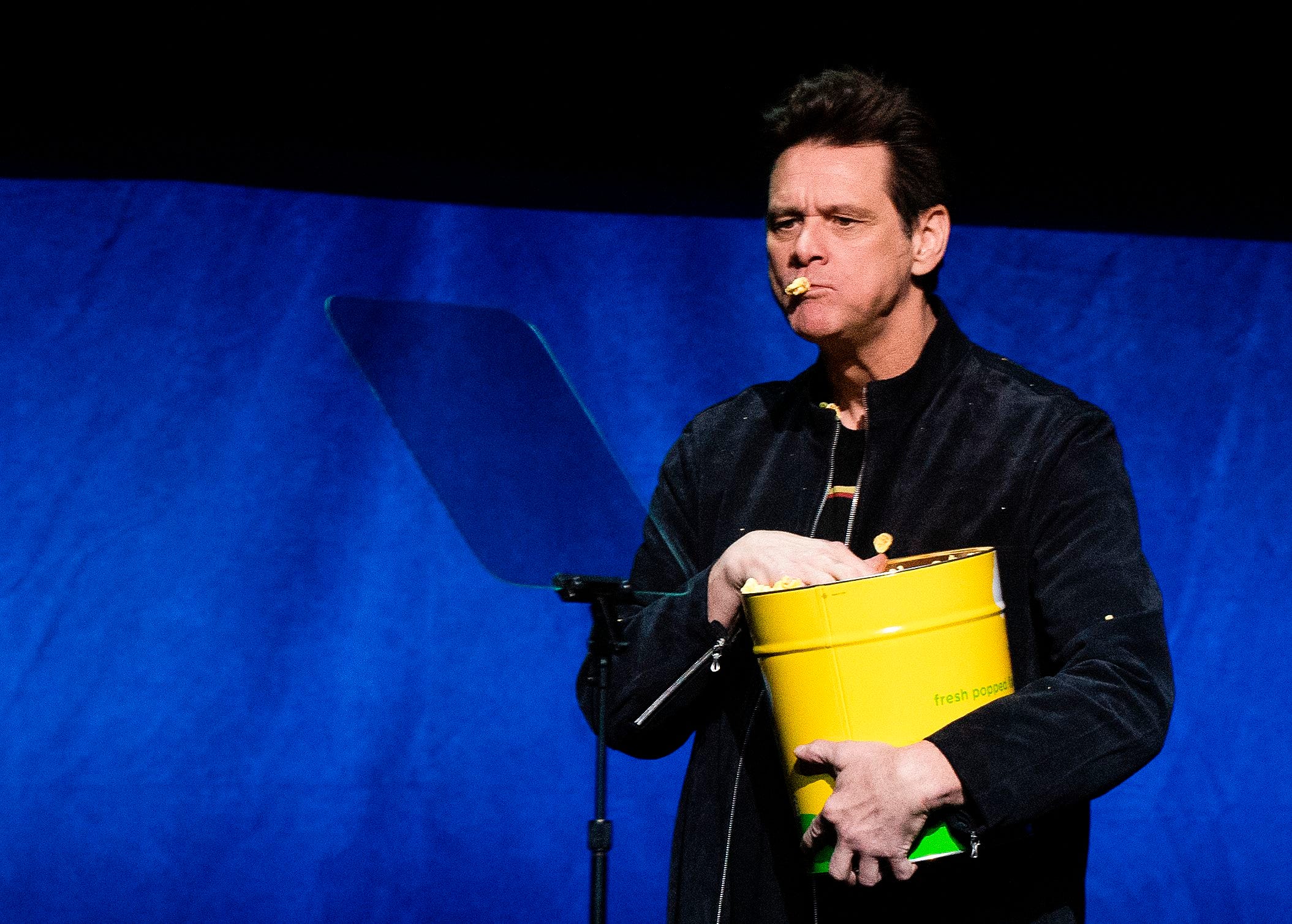 Jim Carrey Escalates Feud With Mussolini S Granddaughter Over Drawing