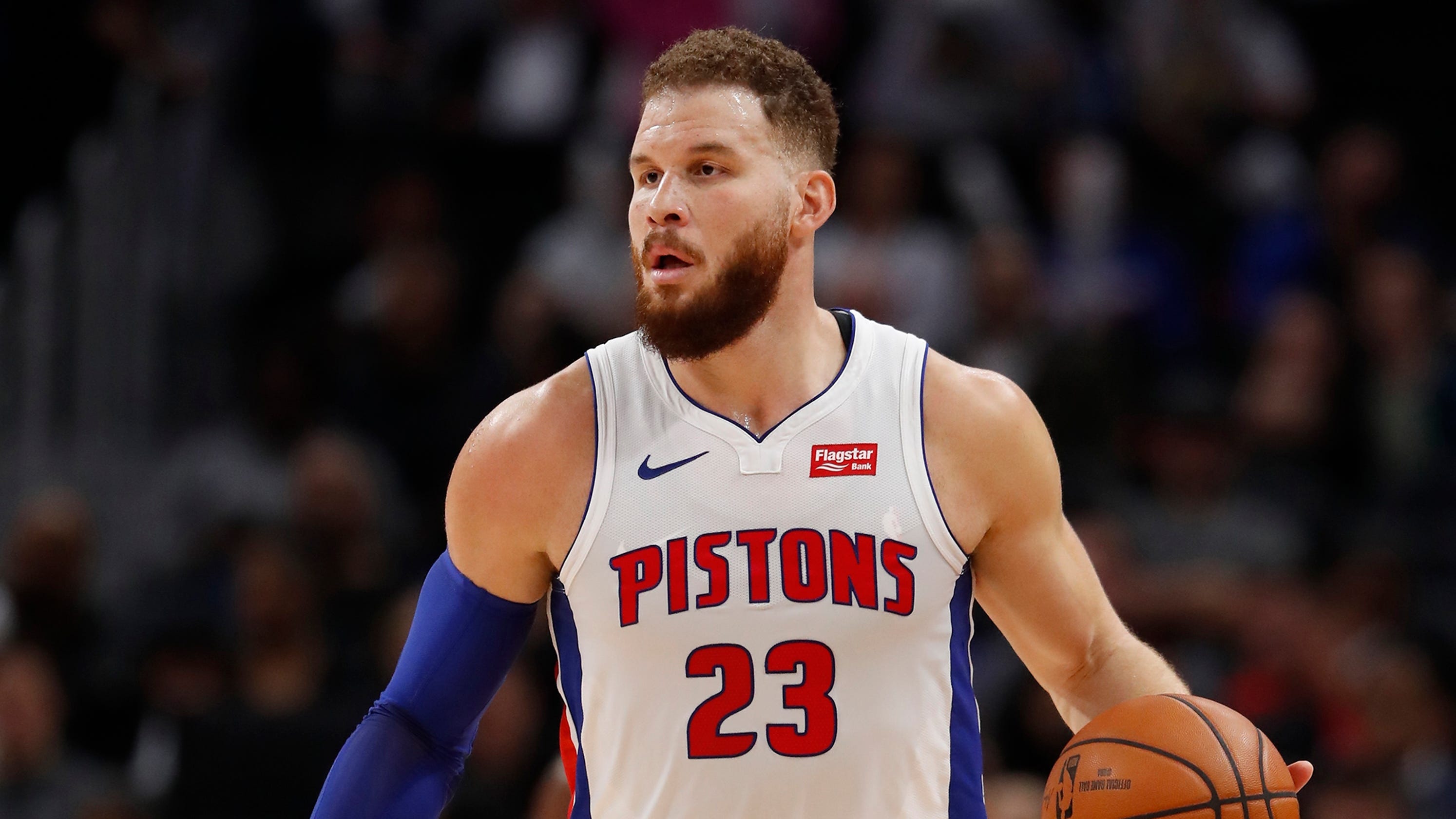 Blake Griffin a game-time decision for Detroit Pistons vs. Blake Griffin a ...