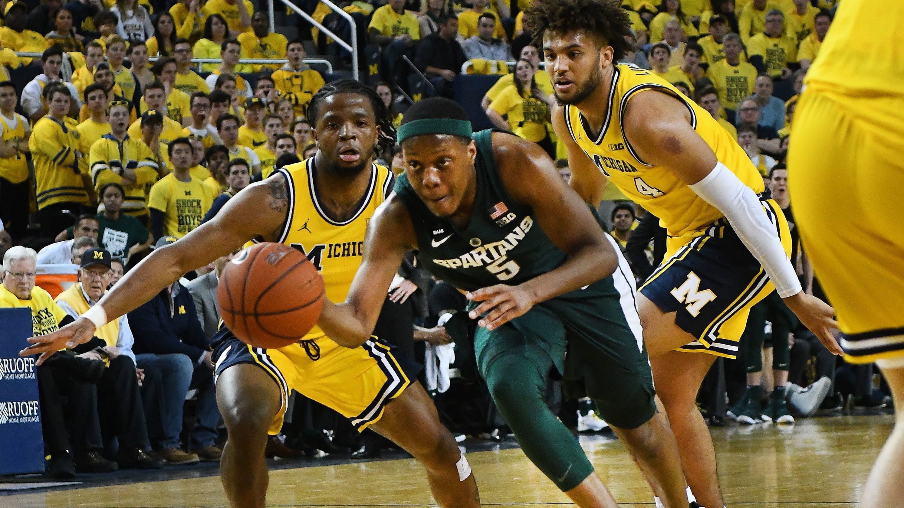 Michigan State, Michigan in Sporting News' basketball rankings