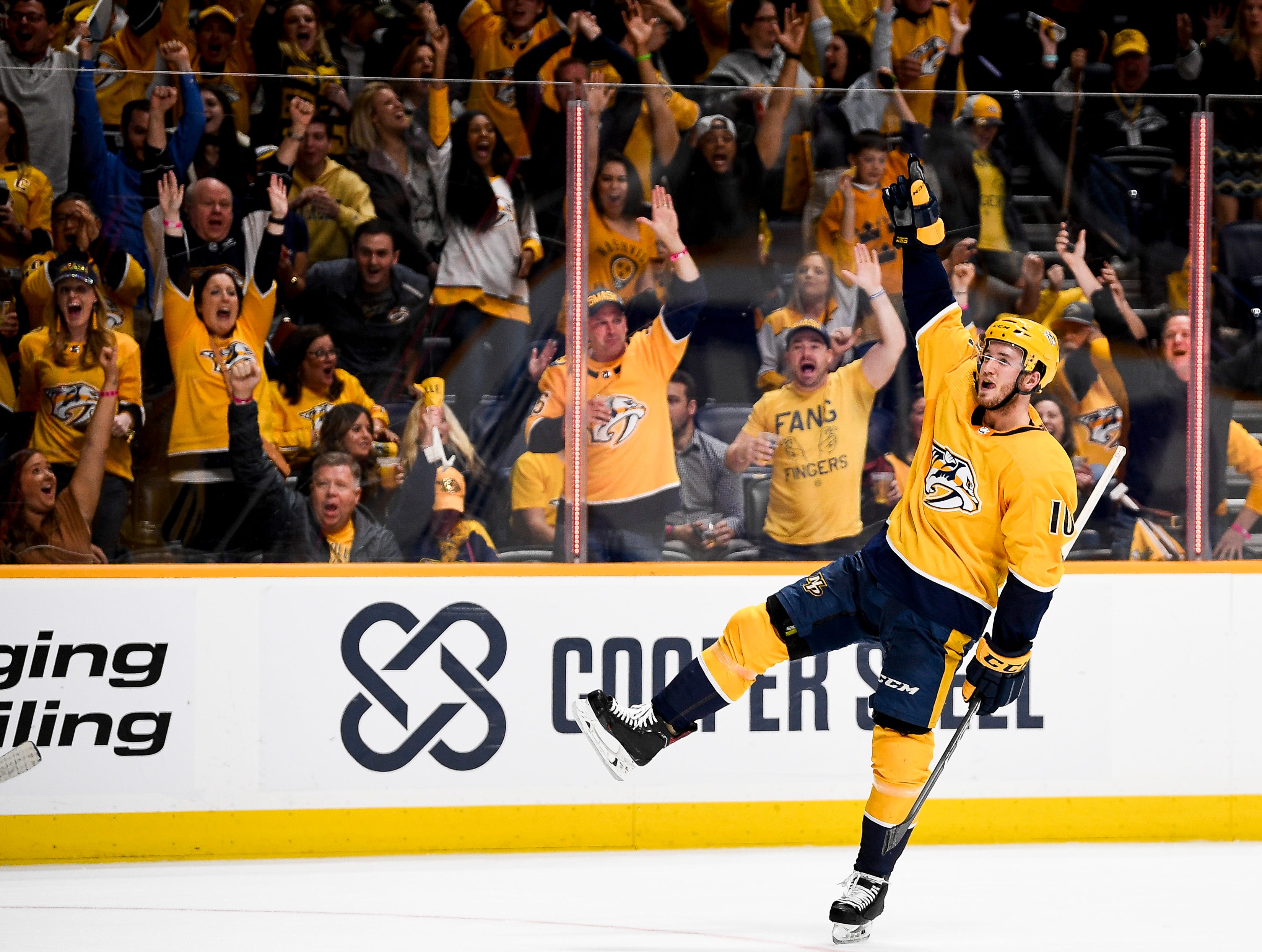 Predators sign Colton Sissons to 7-year contract