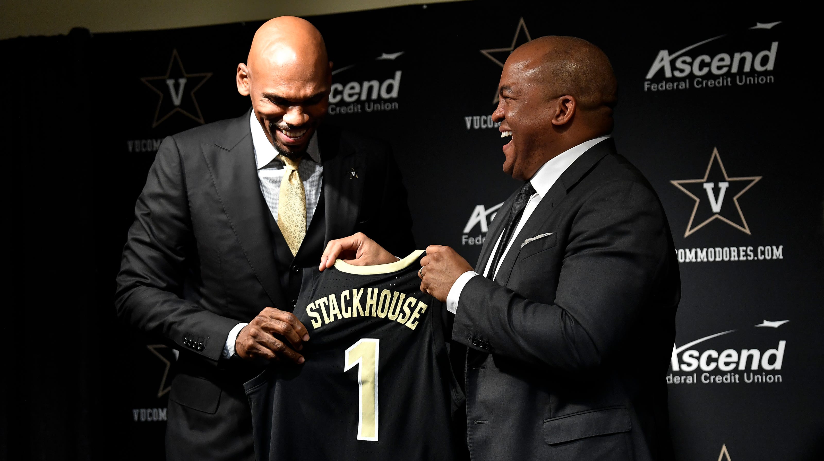 Jerry Stackhouse: Chooses Vanderbilt over NBA, texts Penny Hardaway