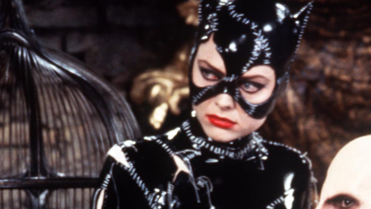 Michelle Pfeiffer Getting Back In Catwoman Suit Would Be Incredible
