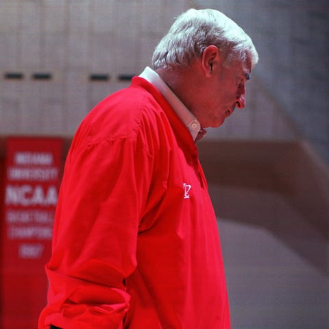 11/1/98--Indiana University Head Coach Bob Knight 