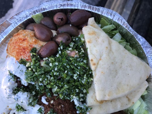 Halal Guys review: A great way to sample Mediterranean food