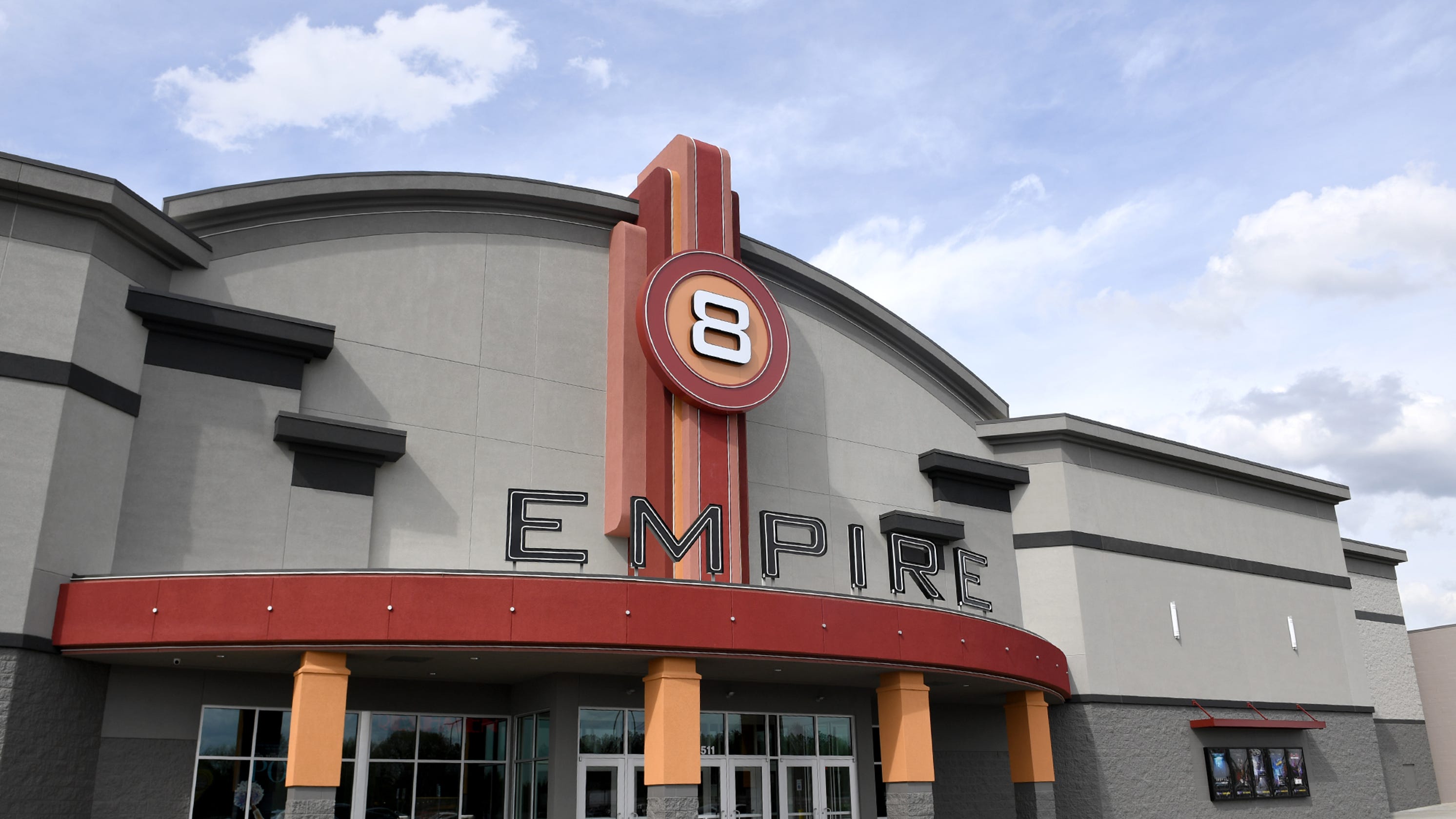 Empire 8 movie theater opens in Jackson
