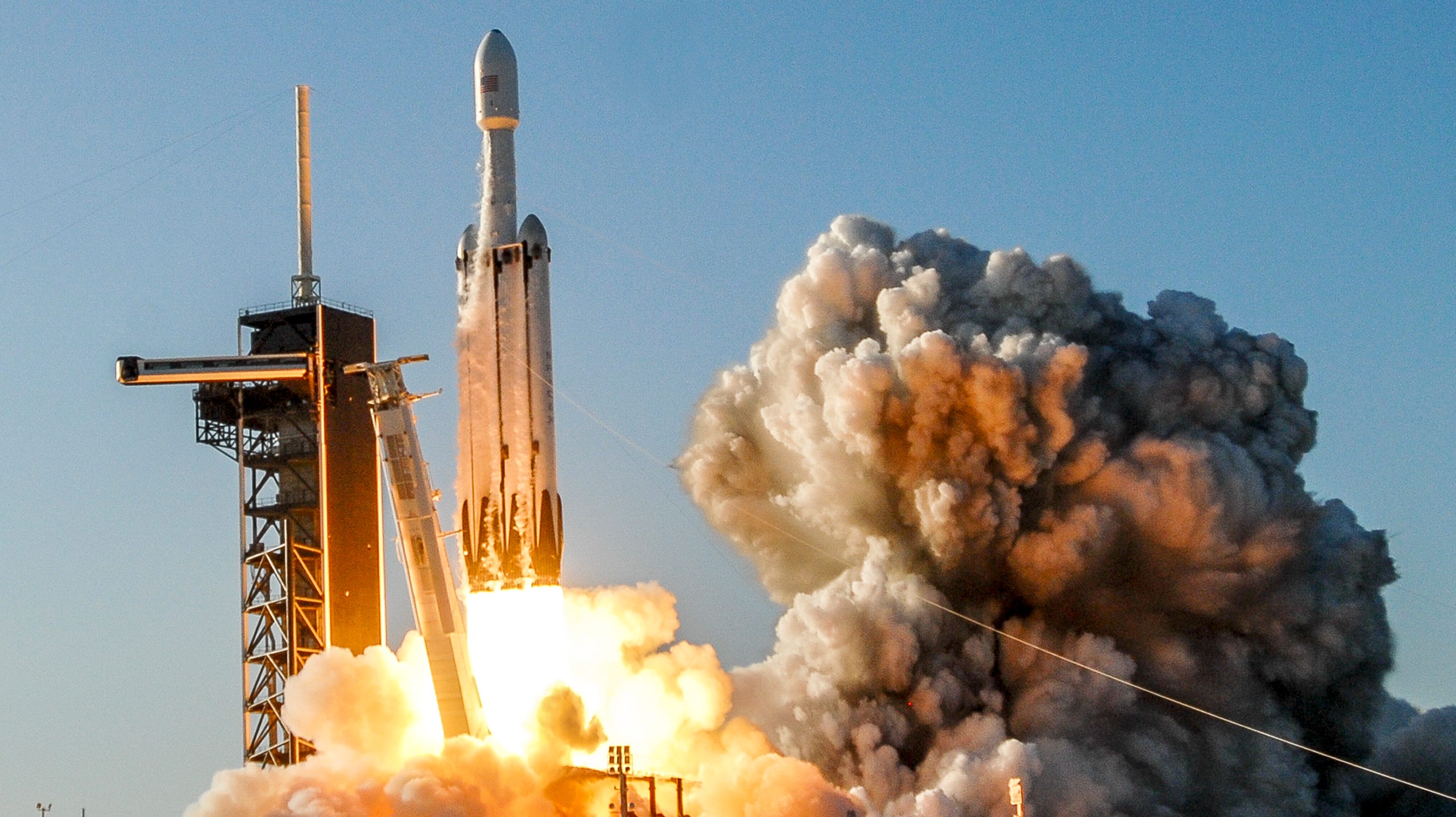 Falcon Heavy launch brings back SpaceX rocket boom today