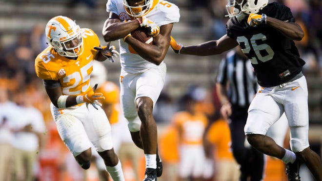 Tennessee Football Schedule 2019 Times Tv For First Three Games