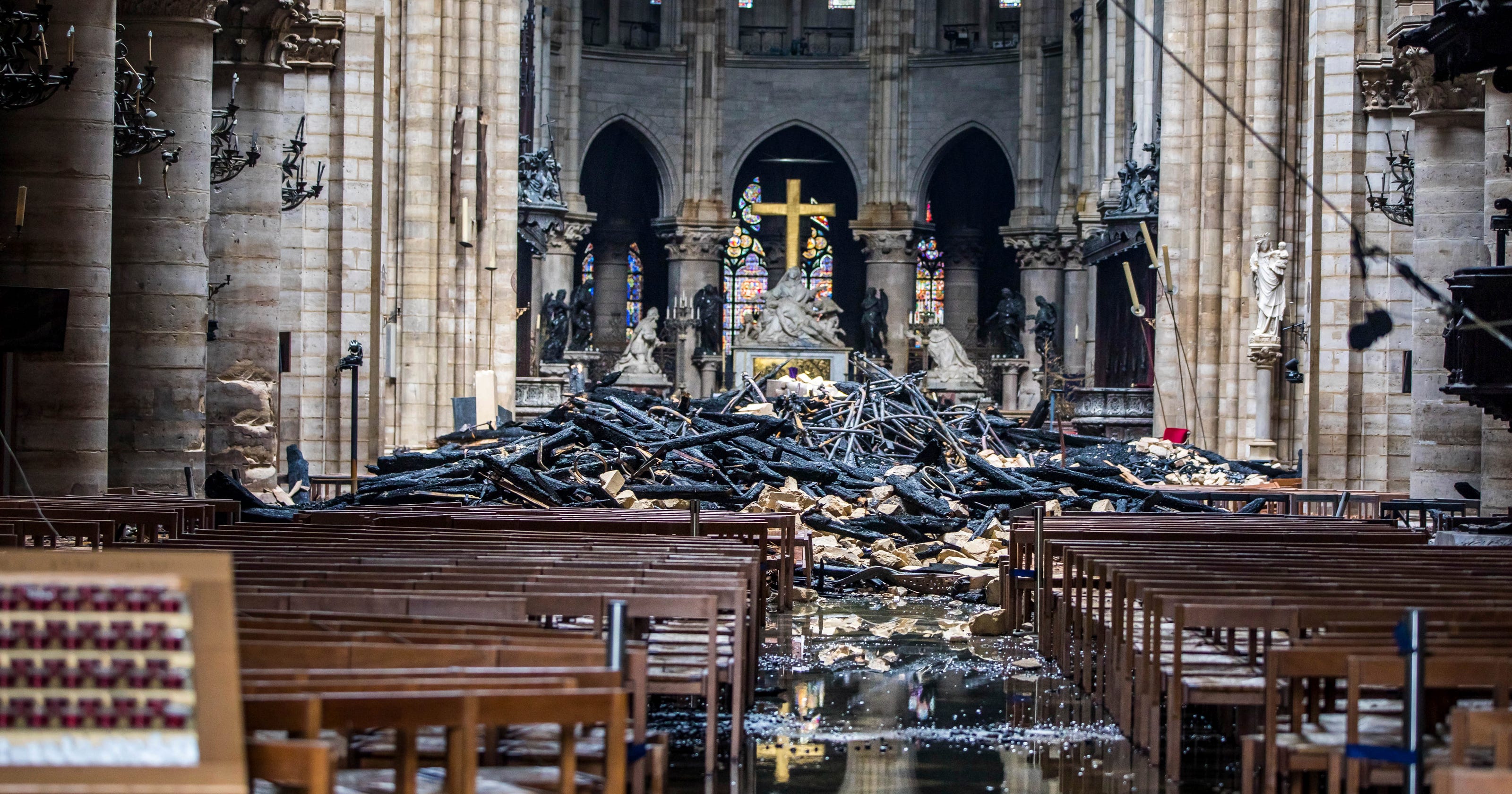 Notre Dame Cathedral fire: $1B may not cover rebuilding ...
