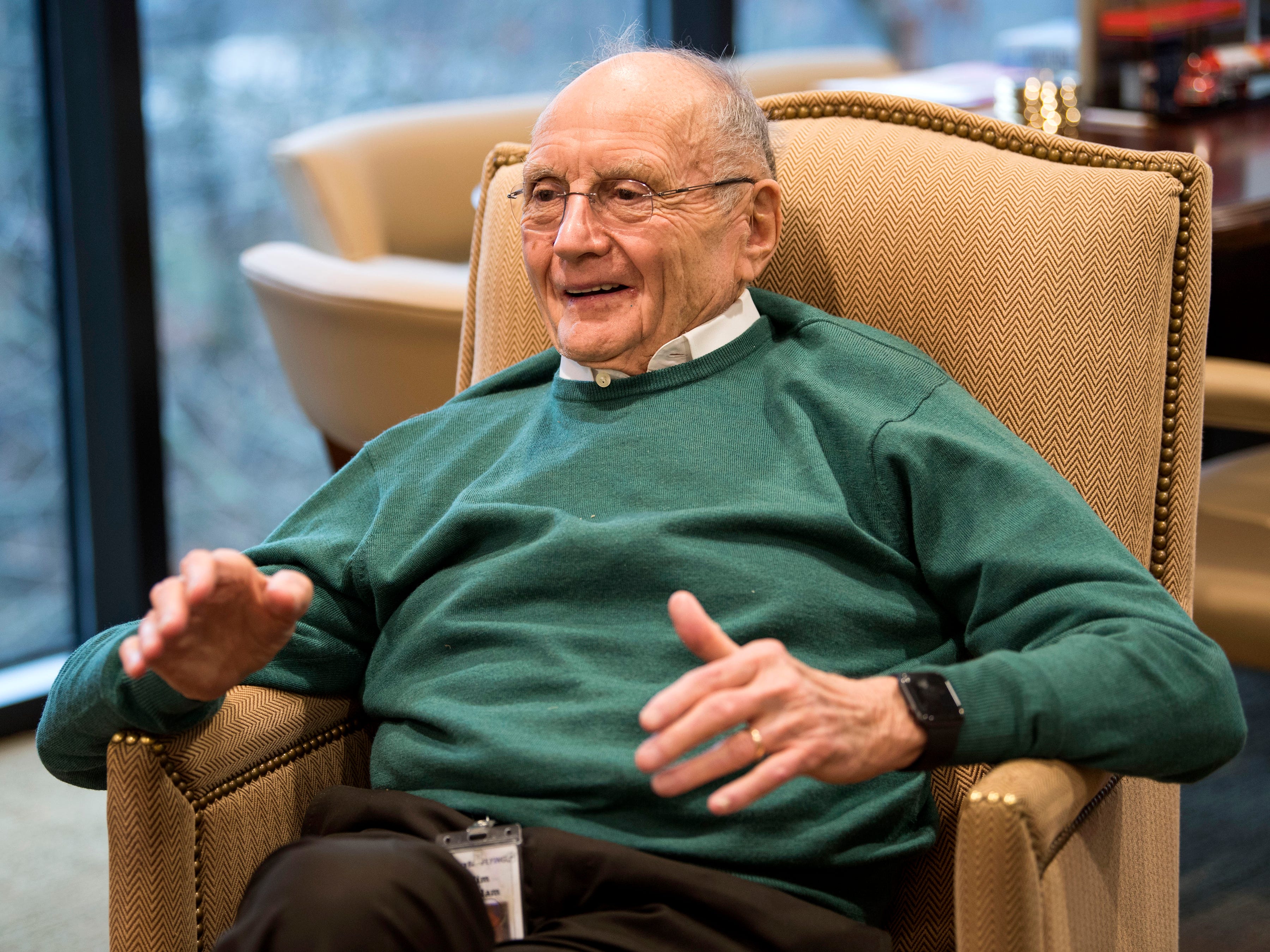 7dca9a84-abe2-44b7-9bcc-aace61063065-kns