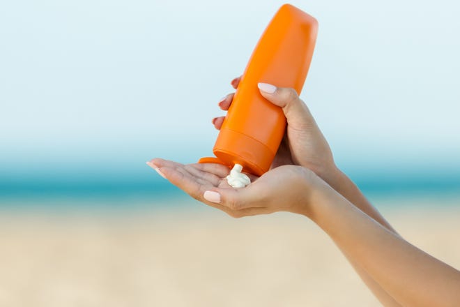 Nonbiodegradable sunscreens that contain harsh chemicals like oxybenzone have been proven to be toxic to coral reefs and other sea life.