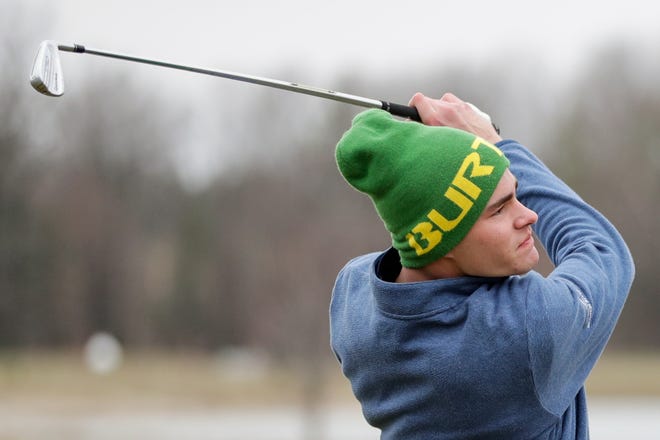 Despite focusing on basketball and never making the state tournament, Roncalli's Ian Behringer earned a golf scholarship to UW-Green Bay.