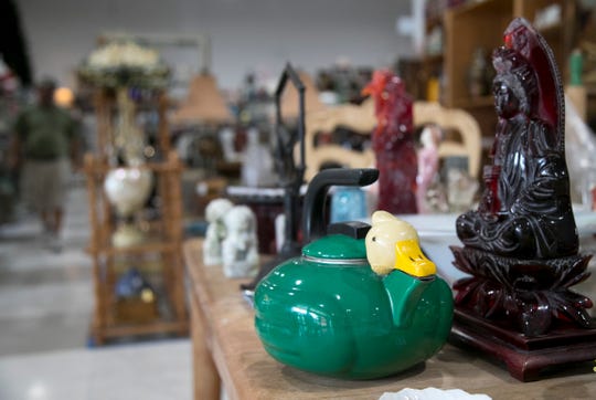 Wildwood Antique Mall In Fort Myers Offers A Variety Of