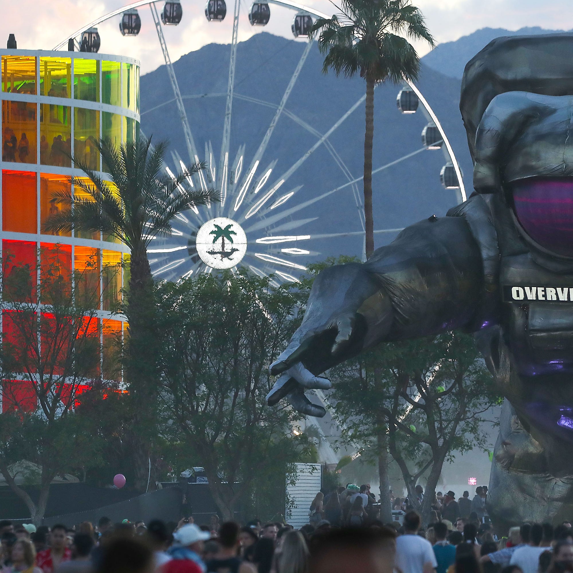 1 In 6 Women Say They Were Sexually Harassed At Stagecoach
