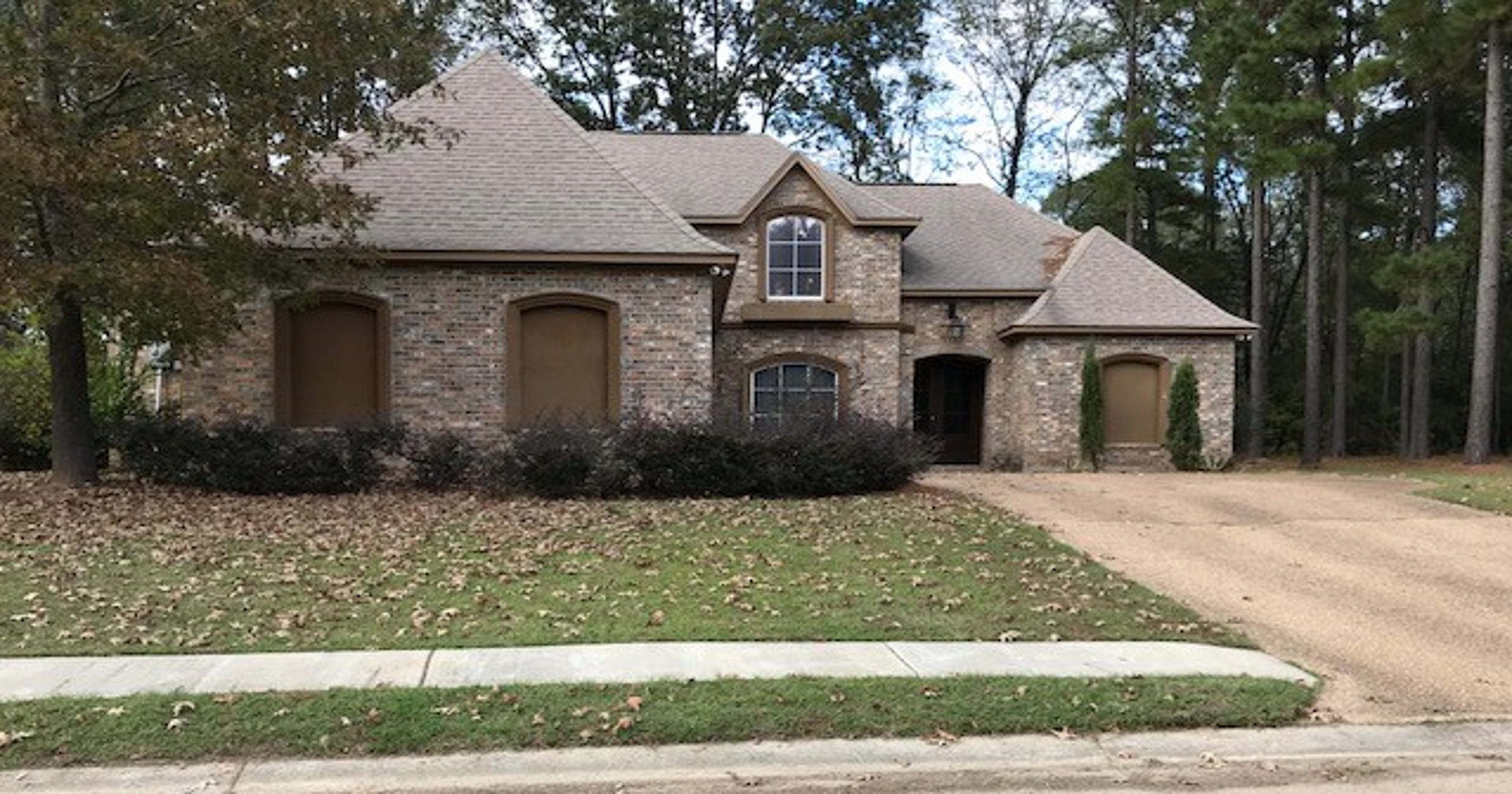 Mississippi Real Estate Commission suspends broker for one month
