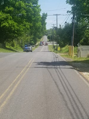 The Jefferson County Sheriff's Office announced parts of Old Andrew Johnson Highway have been closed while Jefferson County Emergency Management and the New Market Volunteer Fire Department investigate an a possible pipe bomb.