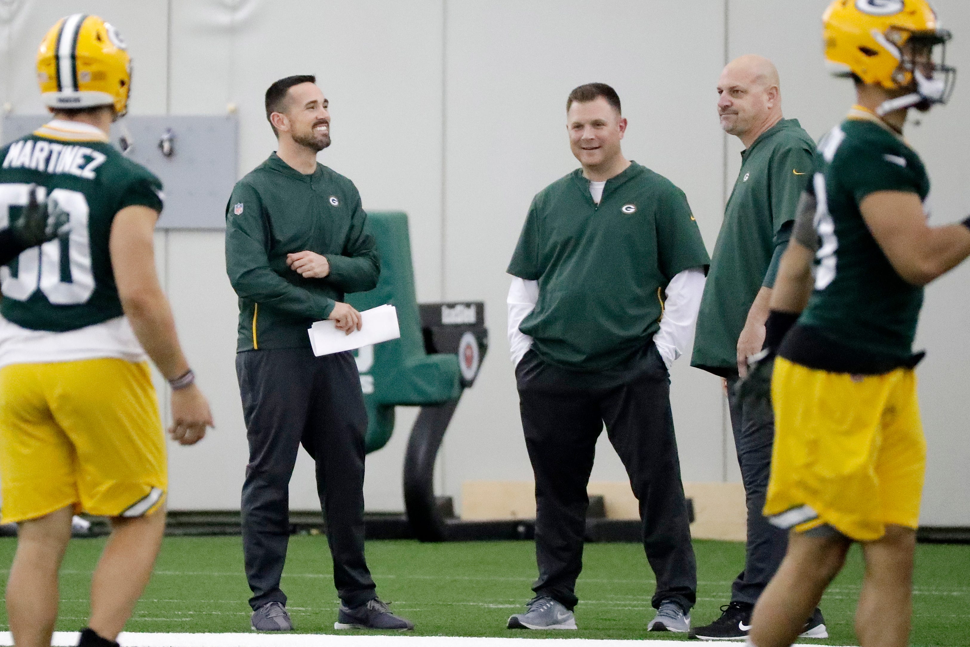 green bay packers store milwaukee