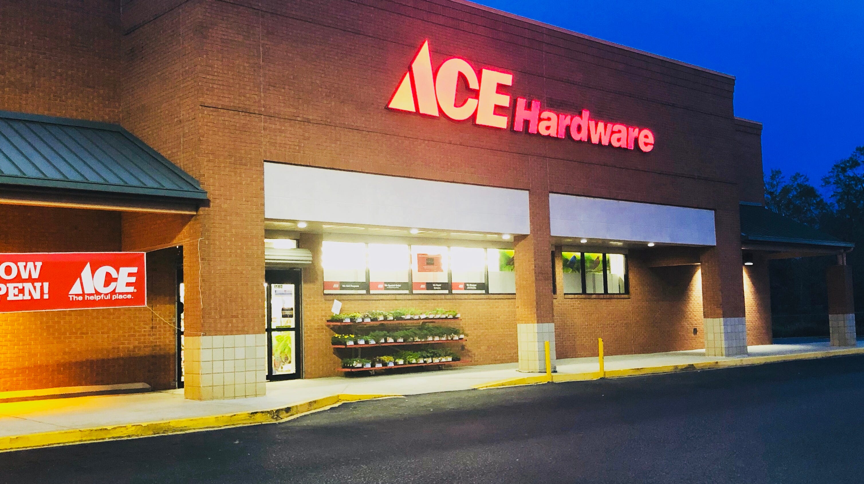 Ace Hardware in Cantonment proves to be a 'helpful place' New Business
