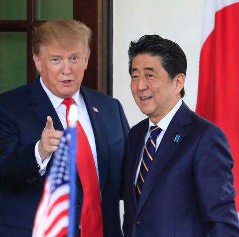 President Donald Trump welcomes  Japanese Prime...