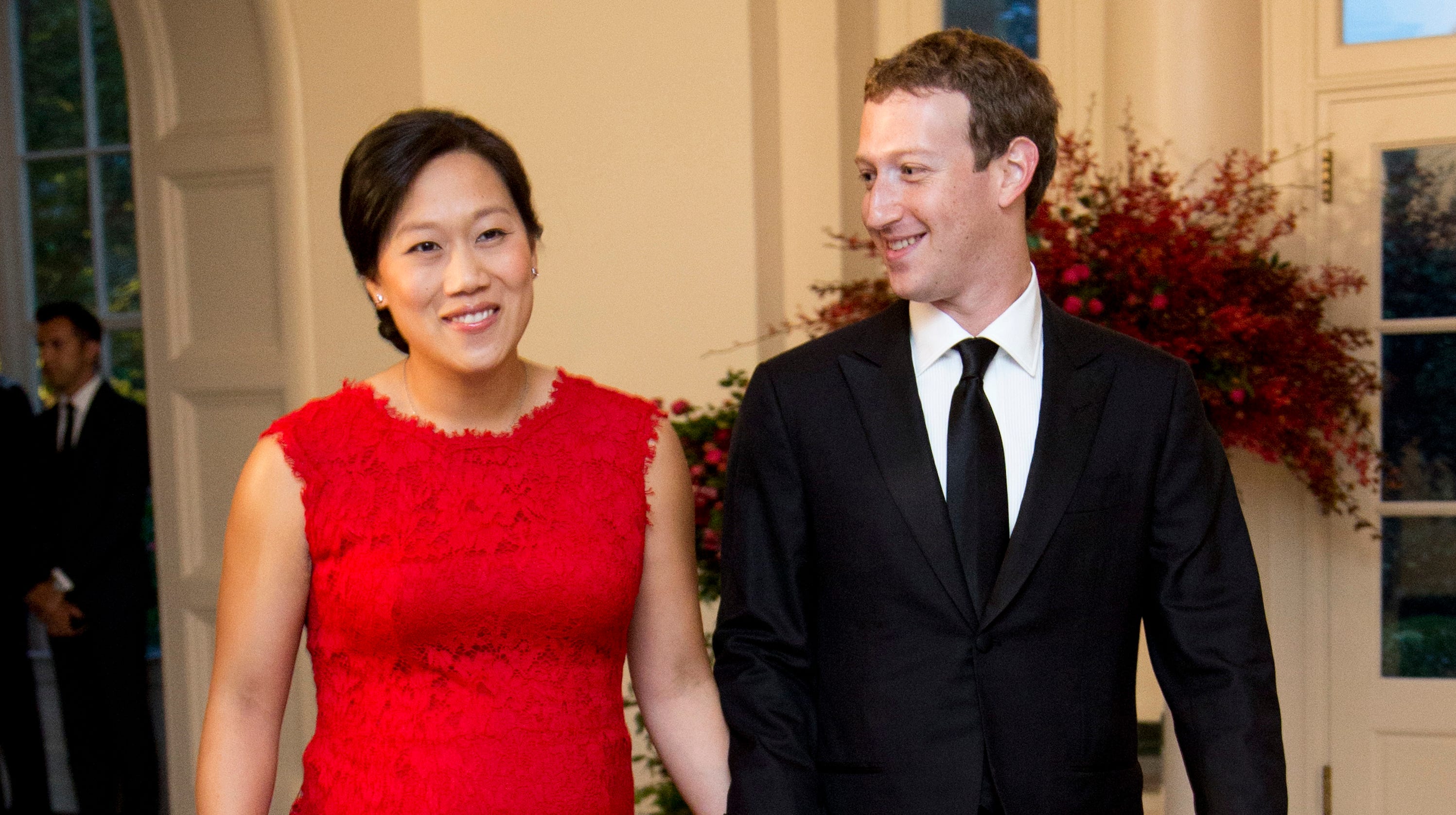 Mark Zuckerberg's 'sleep box' helps his wife snooze with two kids