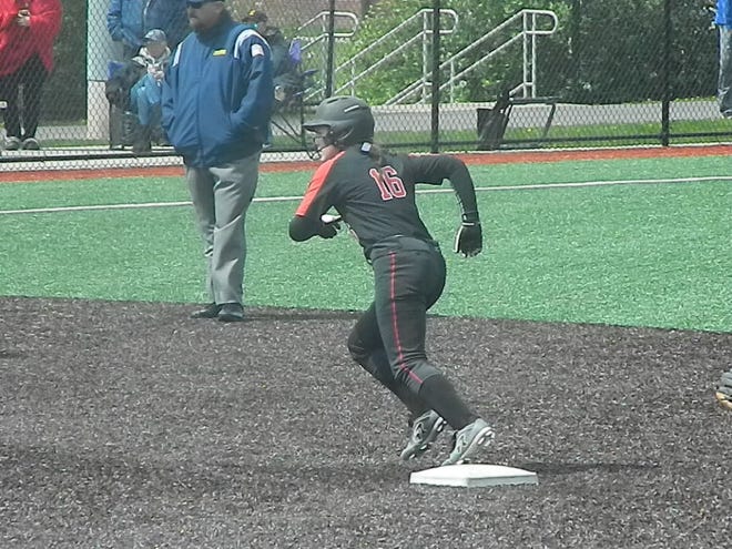 Woodbridge's Emelia Kraft leads off second base against Dunellen on Saturday, April 27, 2019.