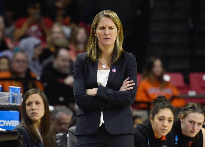 UNC hires Princeton's Courtney Banghart as women's basketball coach