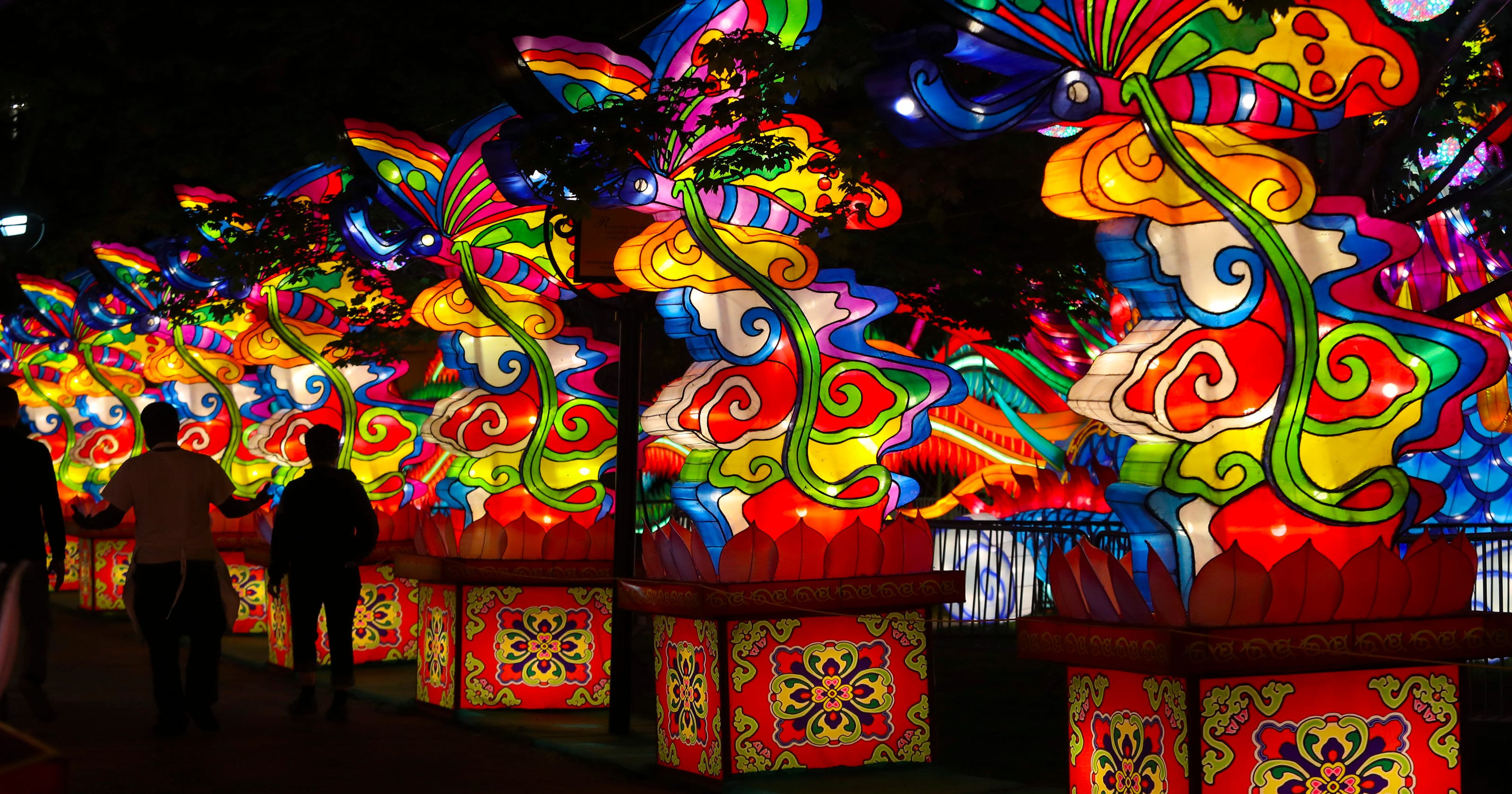 Philadelphia Chinese Lantern Festival returns for another 'dreamlike' stint