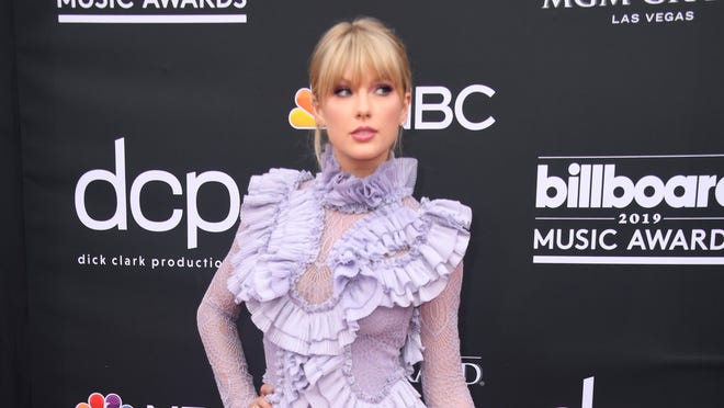 Billboard Music Awards Taylor Swifts Performance Angers