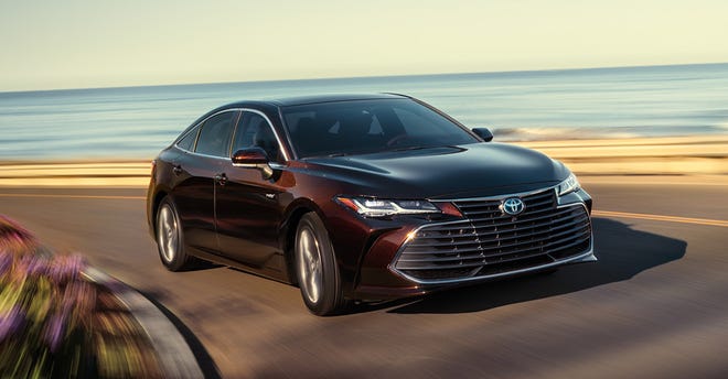 The sleek Avalon hybrid provides plenty of power for accelerating and passing, but lacks the fun of its Jersey Shore namesake.
