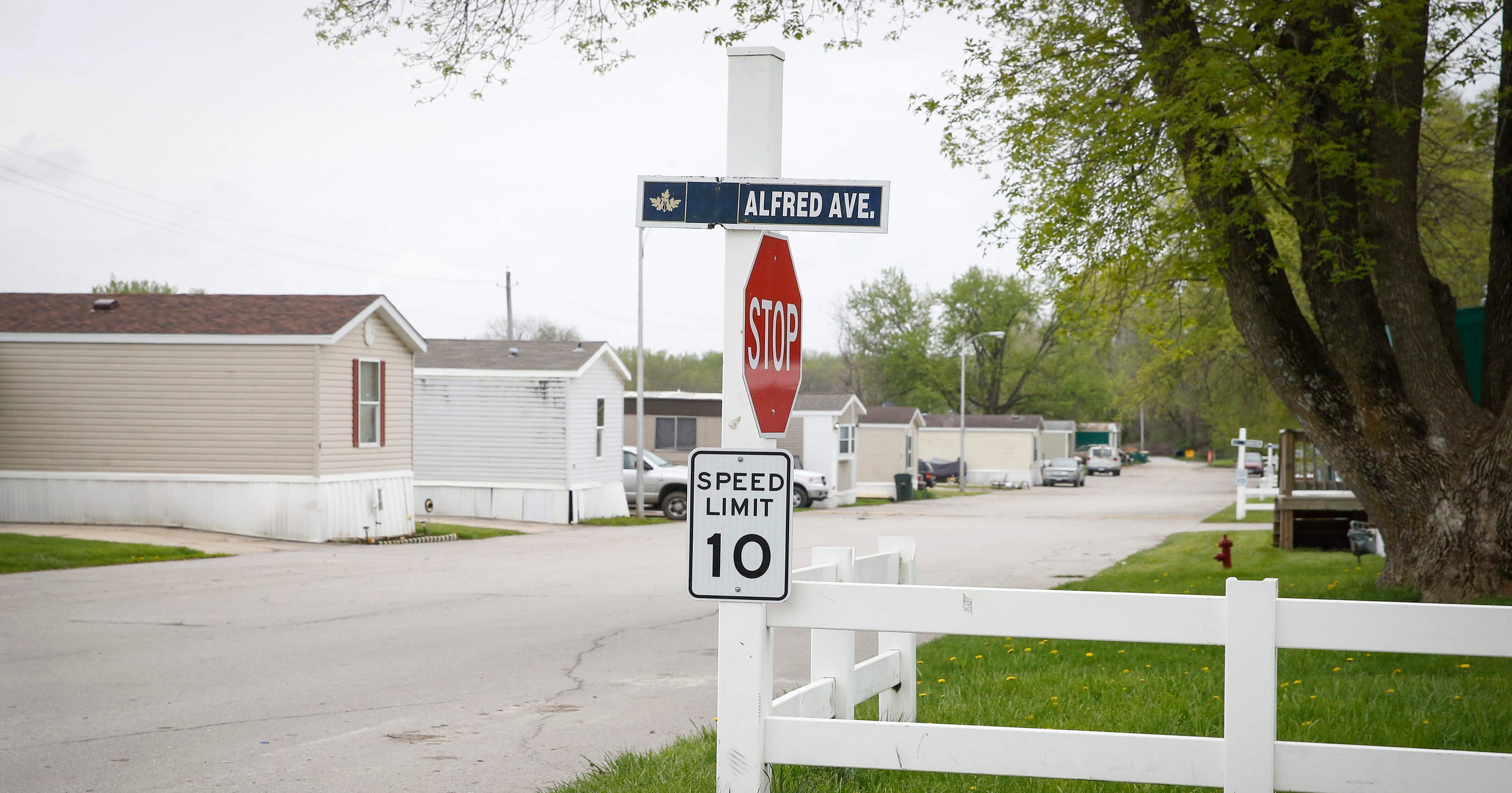 Rep Cindy Axne Bill Aims To Protect Mobile Home Residents From