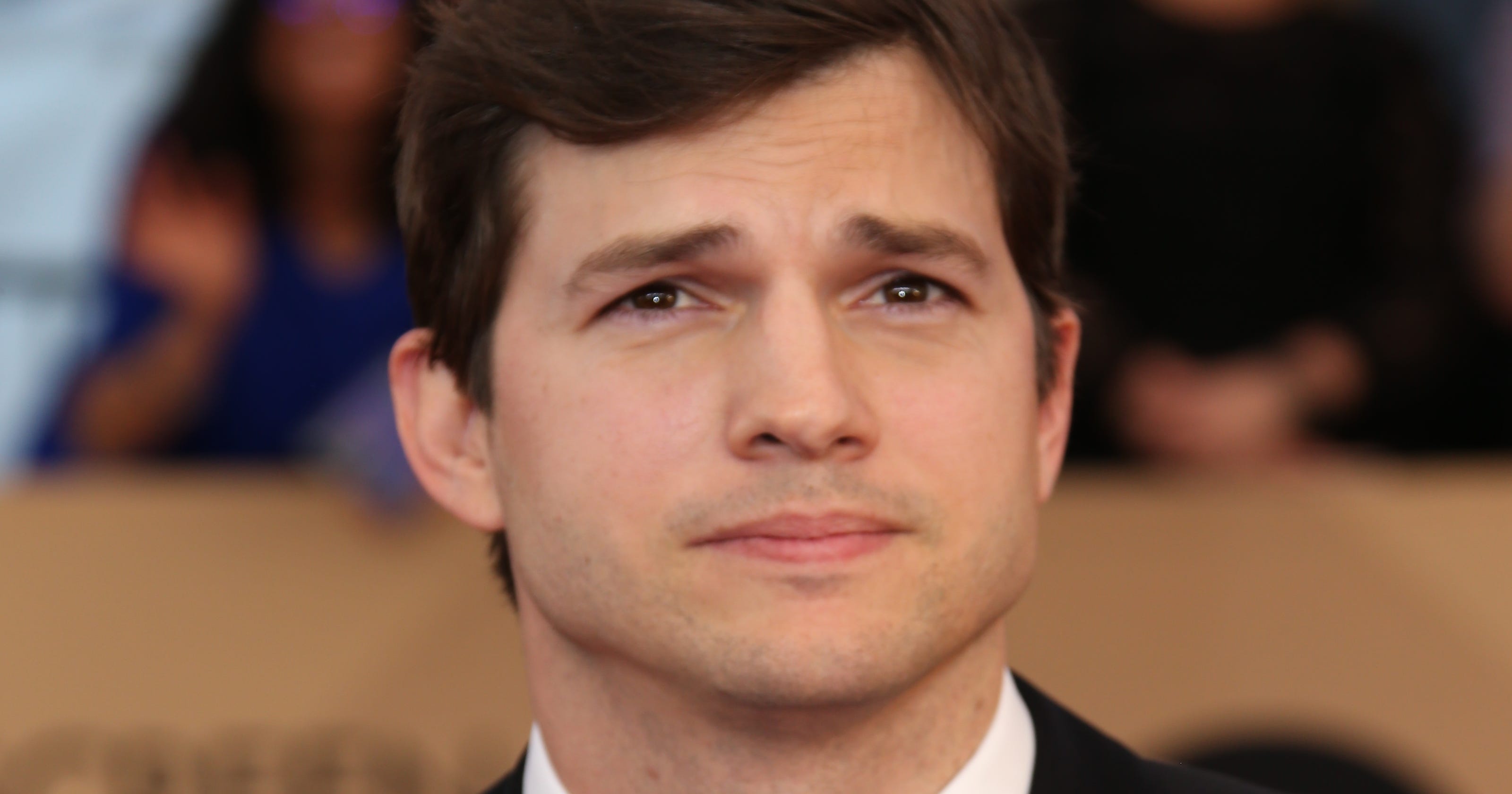 Ashton Kutcher expected to testify in case of murdered ...