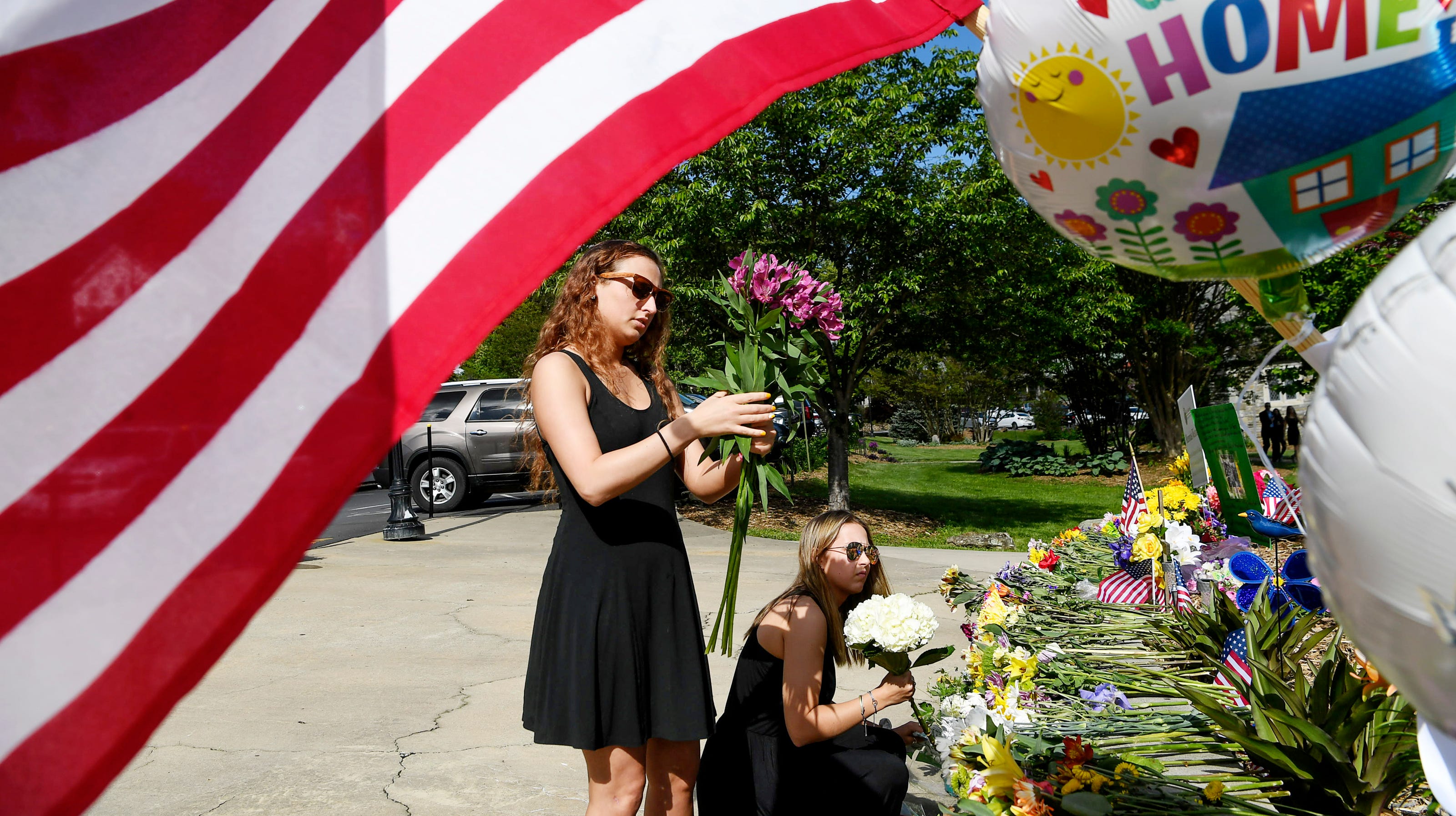 Waynesville Memorial Chapels And Crematory