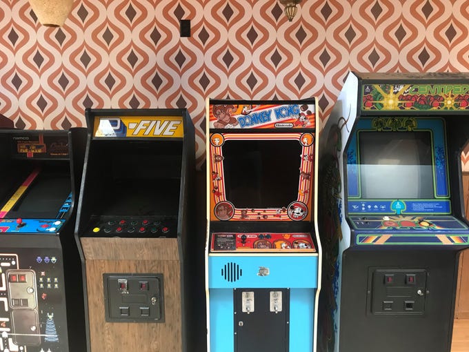 13 Arcade Bars In Metro Phoenix With Video Games Pinball