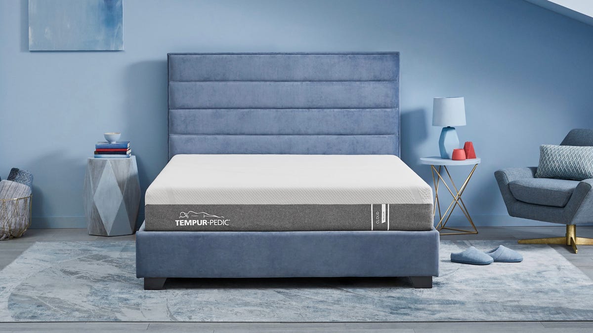 Tempur Sealy International is introducing a new bed-in-a-box mattress called the Tempur Cloud.