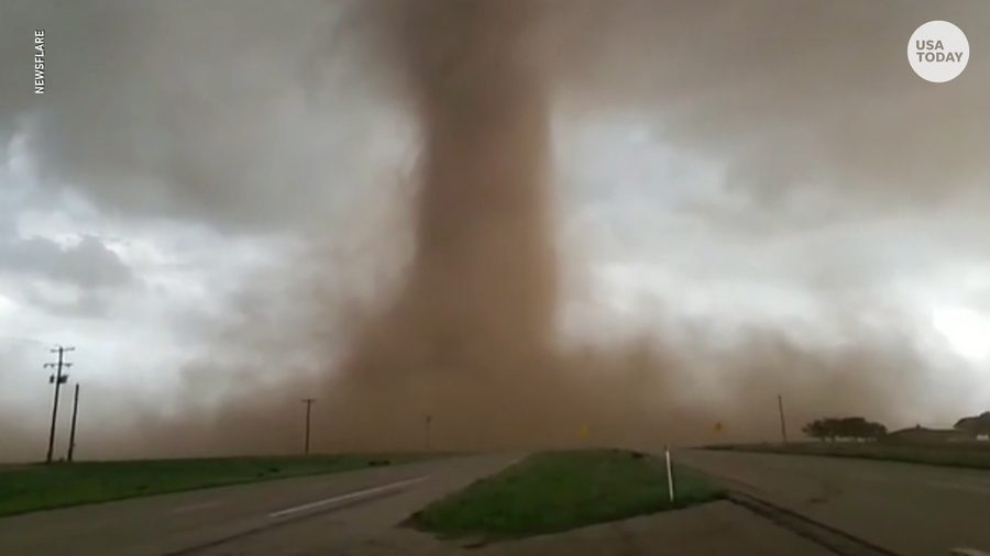Tornado Alley runs through Texas.