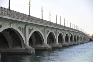 The MacArthur Bridge to Belle Isle.