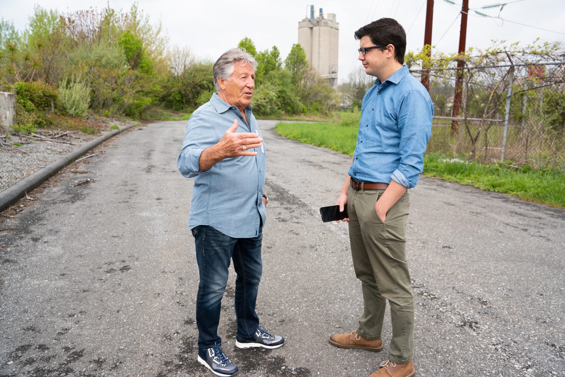 Mario Andretti at abandoned Nazareth Speedway: ‘It’s not a happy reunion’