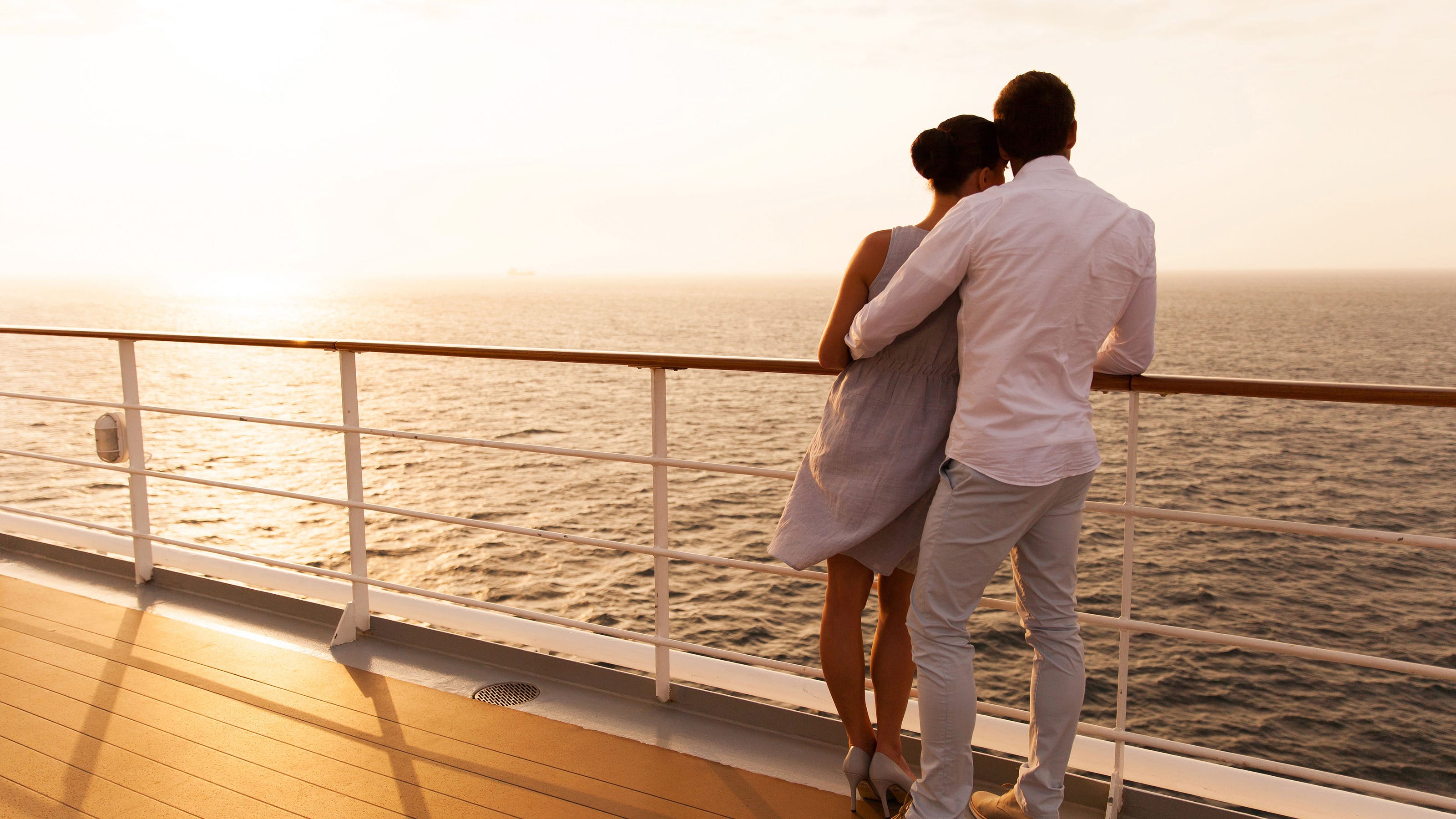 'The Real Love Boat' What it's like to find love on a cruise ship
