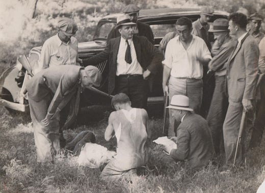 Netflix S The Highwaymen Fact Check Was Bonnie And Clyde S
