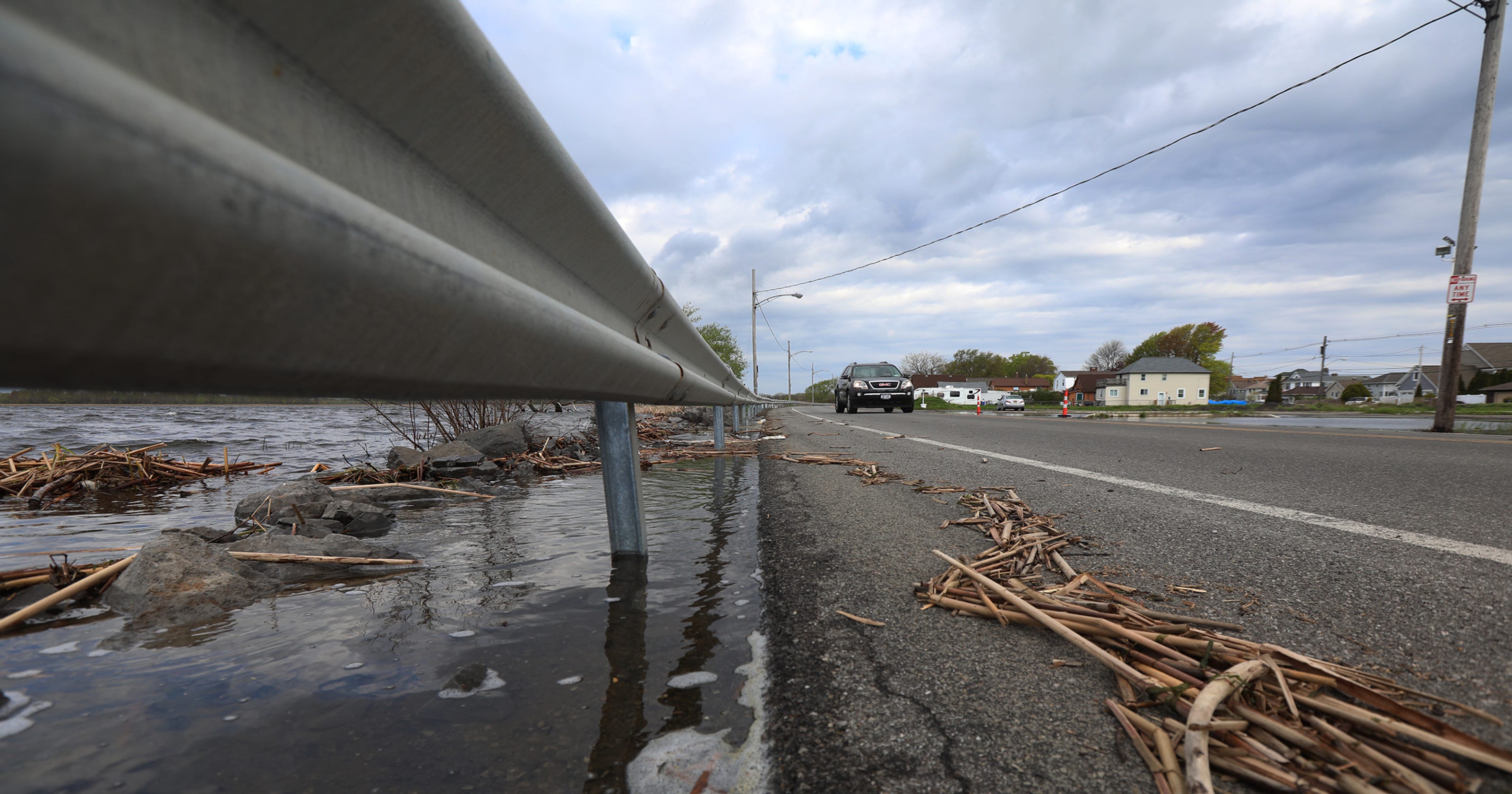 Lake Ontario Flooding Cuomo Warns That Flooding Could Rival