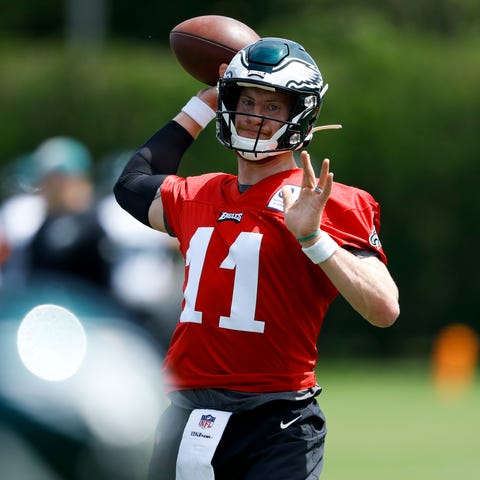 Wentz participates in a drill on Tuesday.