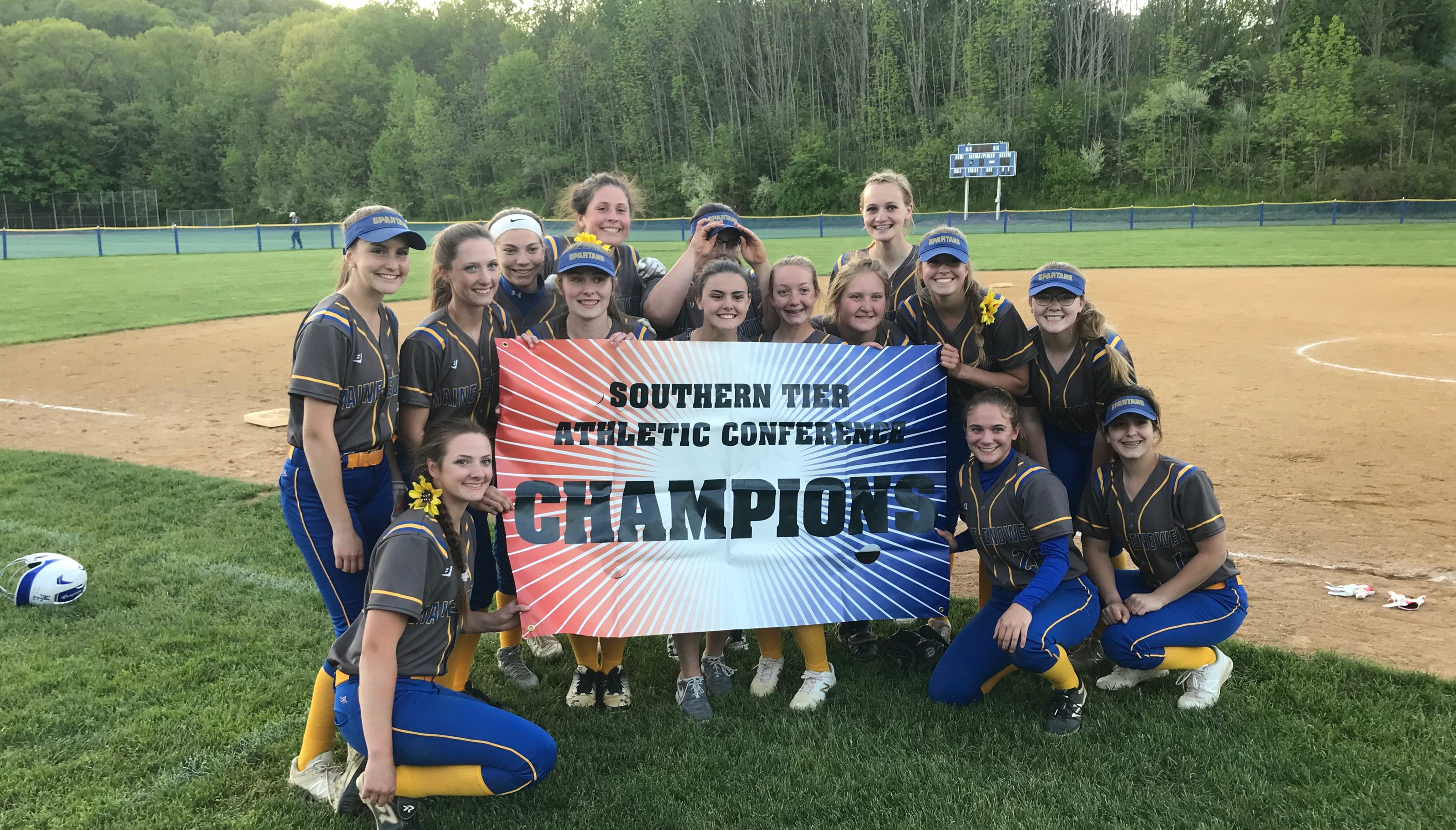 STAC softball championship MaineEndwell rallies to get past Corning