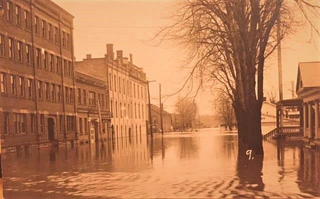 Water flooded Birchard Avenue in the 1913 flood in Fremont.
