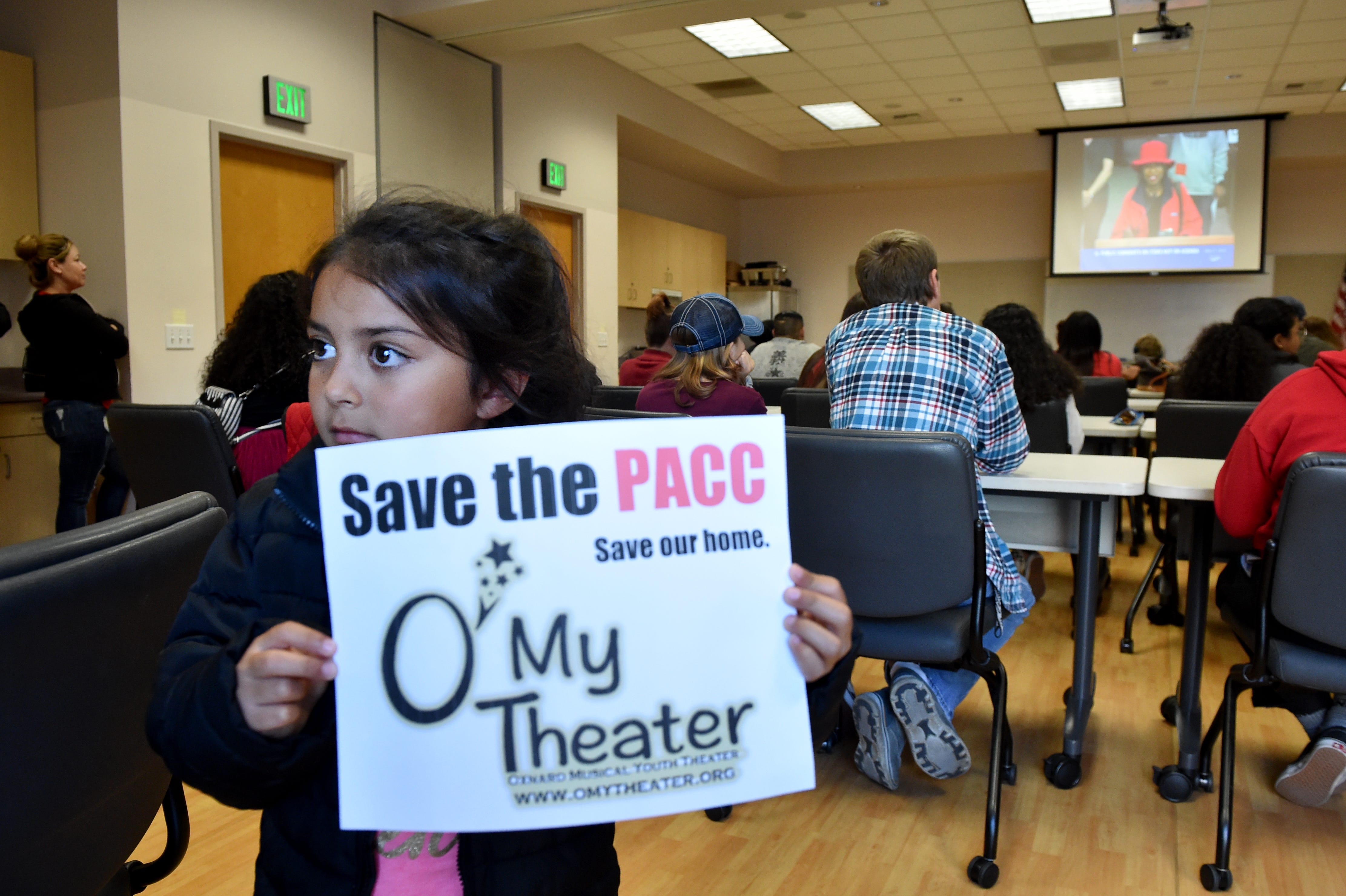 No operator in place for Oxnard performing arts center as year-end deadline nears - VC Star