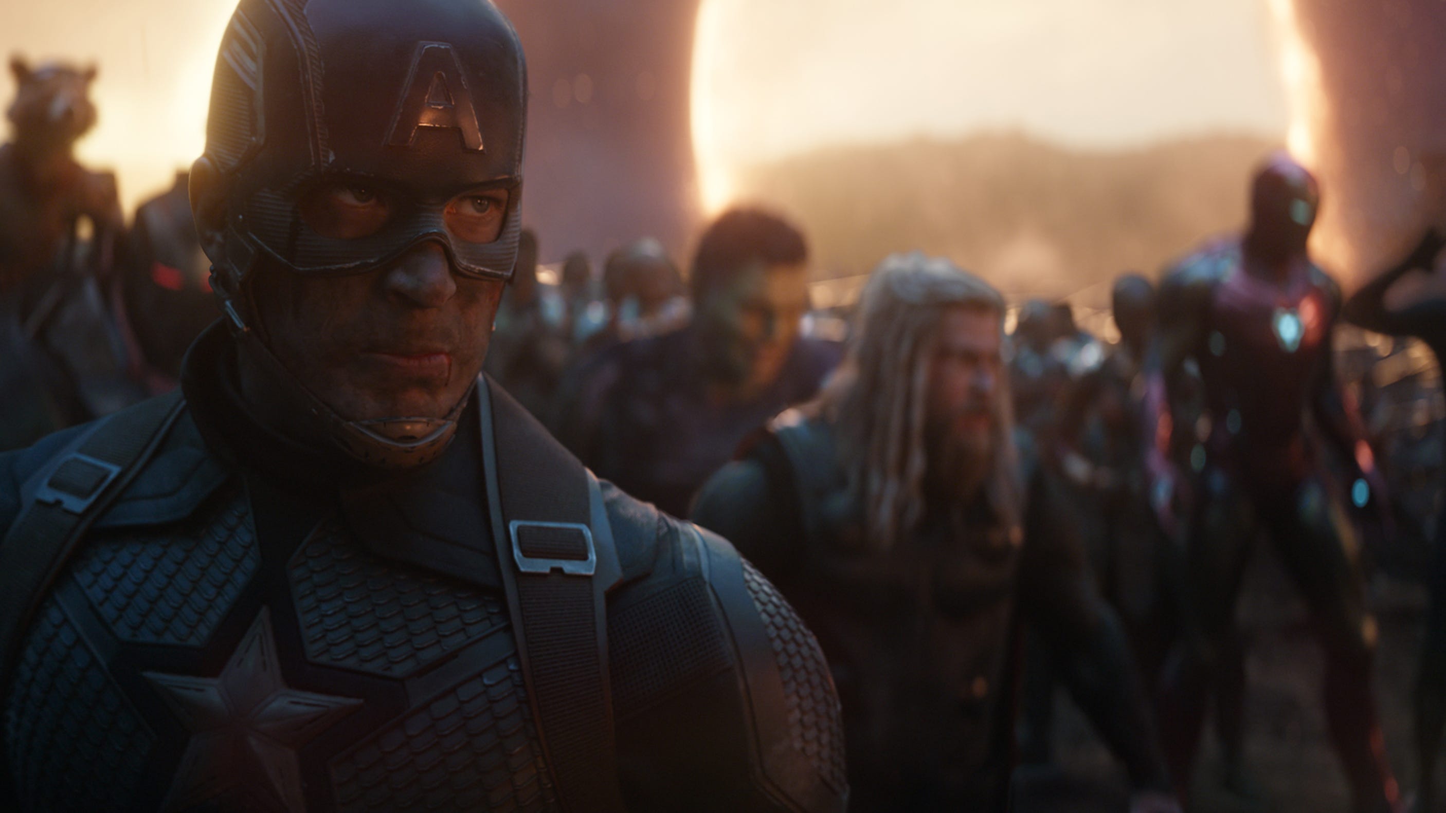 Avengers Endgame Deleted Scene Watch Heroes Salute Iron Man
