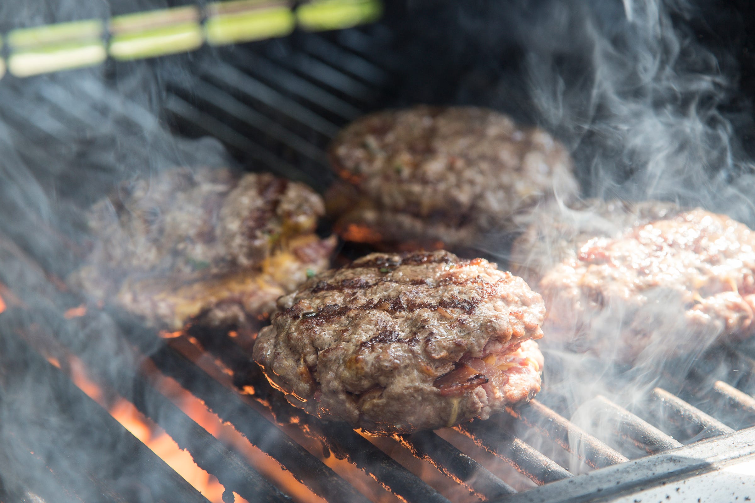 uklar Fortrolig Mening How to grill the perfect burger: What meat experts, chefs say